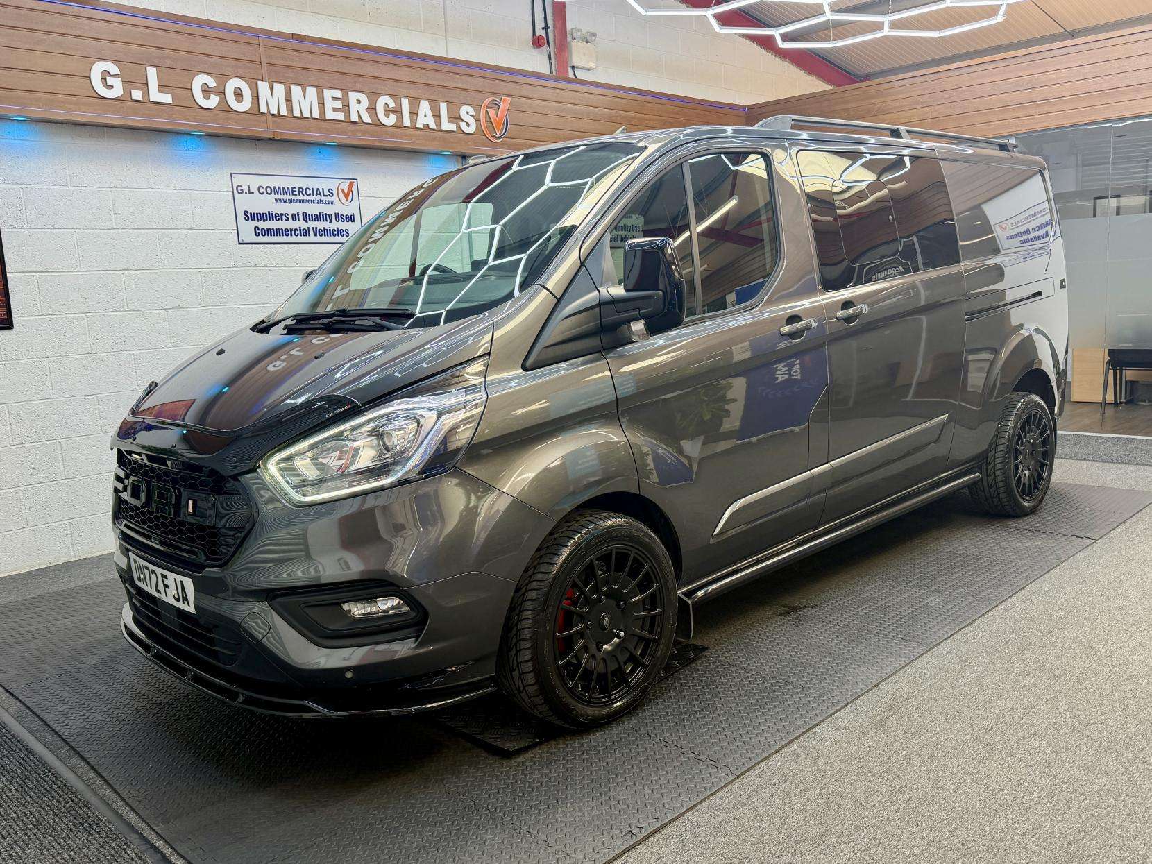A 2022 FORD TRANSIT CUSTOM 2.0 300 EcoBlue Limited Crew Van Double Cab 5dr Diesel Auto L2 H1 Euro 6 (130 ps) A 2022 FORD TRANSIT CUSTOM 2.0 300 EcoBlue Limited Crew Van Double Cab 5dr Diesel Auto L2 H1 Euro 6 (130 ps)