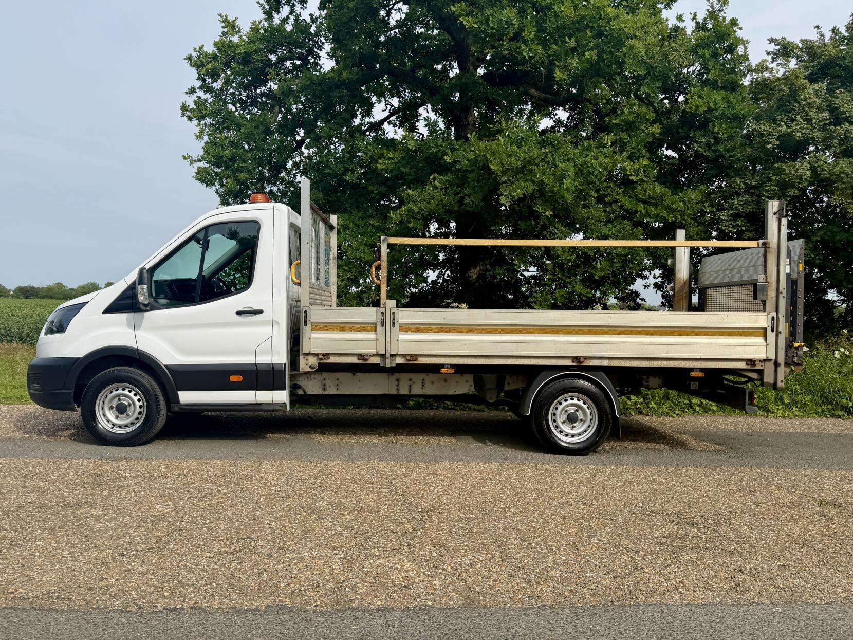 A 2022 FORD TRANSIT A 2022 FORD TRANSIT