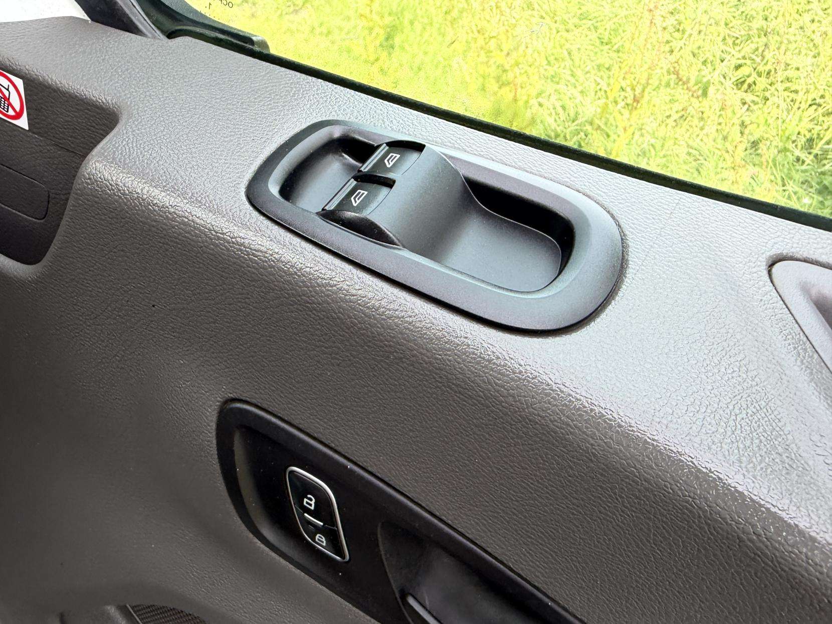 2022 FORD TRANSIT 2022 FORD TRANSIT