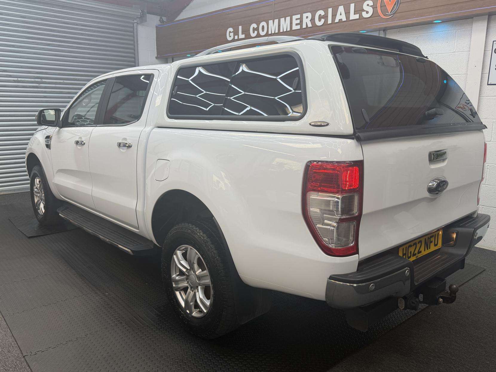 A 2022 FORD RANGER 2.0 EcoBlue Limited Pickup Double Cab 4dr Diesel Auto 4WD Euro 6 (s/s) (170 ps) A 2022 FORD RANGER 2.0 EcoBlue Limited Pickup Double Cab 4dr Diesel Auto 4WD Euro 6 (s/s) (170 ps)