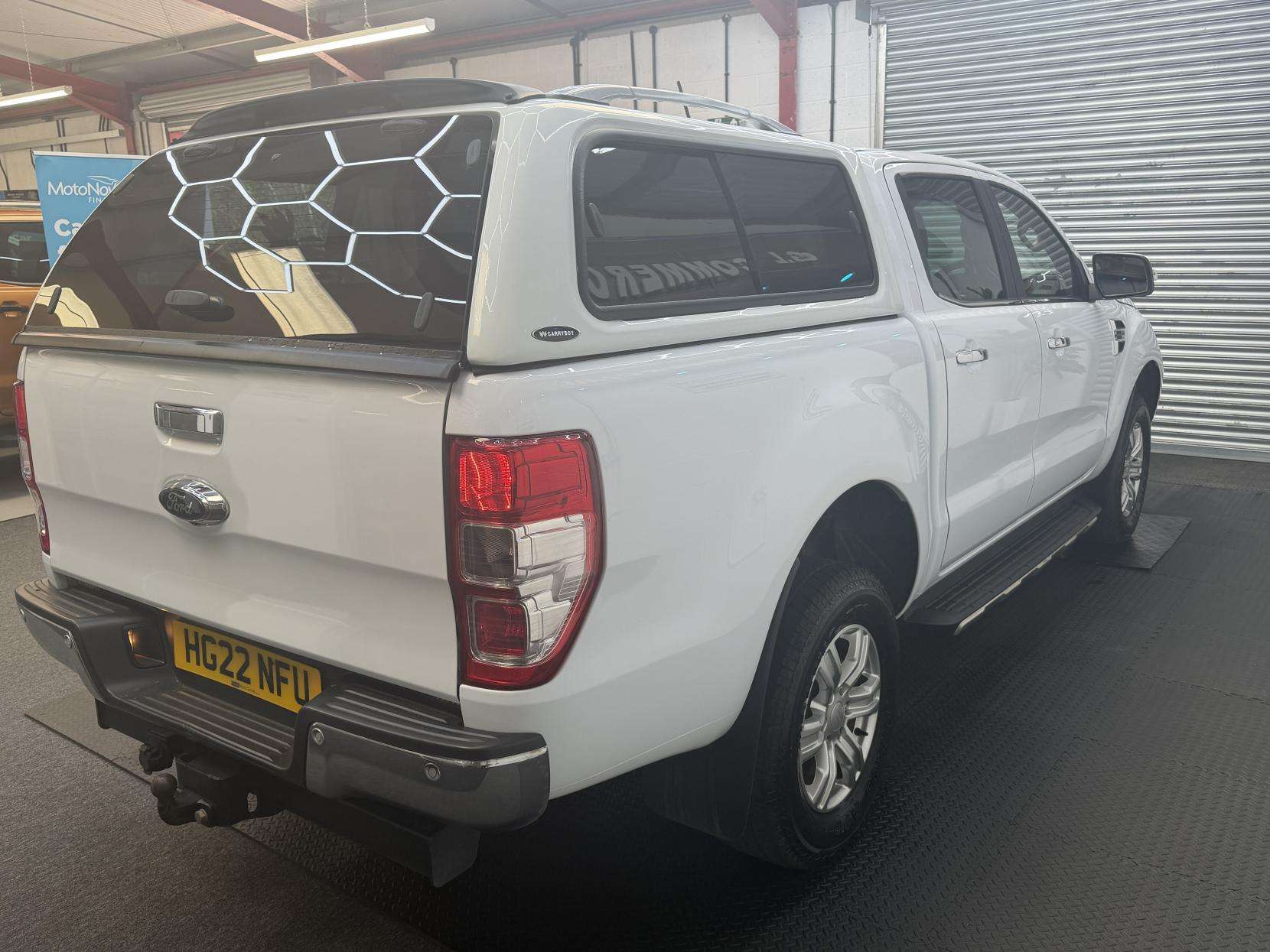 A 2022 FORD RANGER 2.0 EcoBlue Limited Pickup Double Cab 4dr Diesel Auto 4WD Euro 6 (s/s) (170 ps) A 2022 FORD RANGER 2.0 EcoBlue Limited Pickup Double Cab 4dr Diesel Auto 4WD Euro 6 (s/s) (170 ps)
