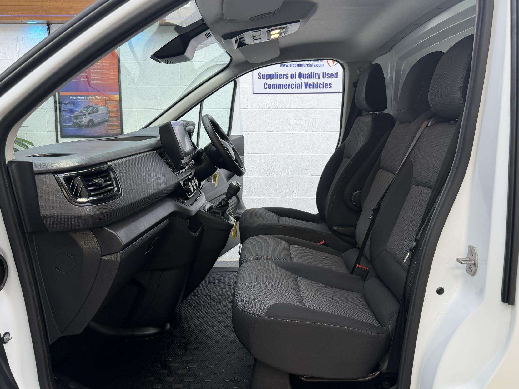 2023 RENAULT TRAFIC 2023 RENAULT TRAFIC