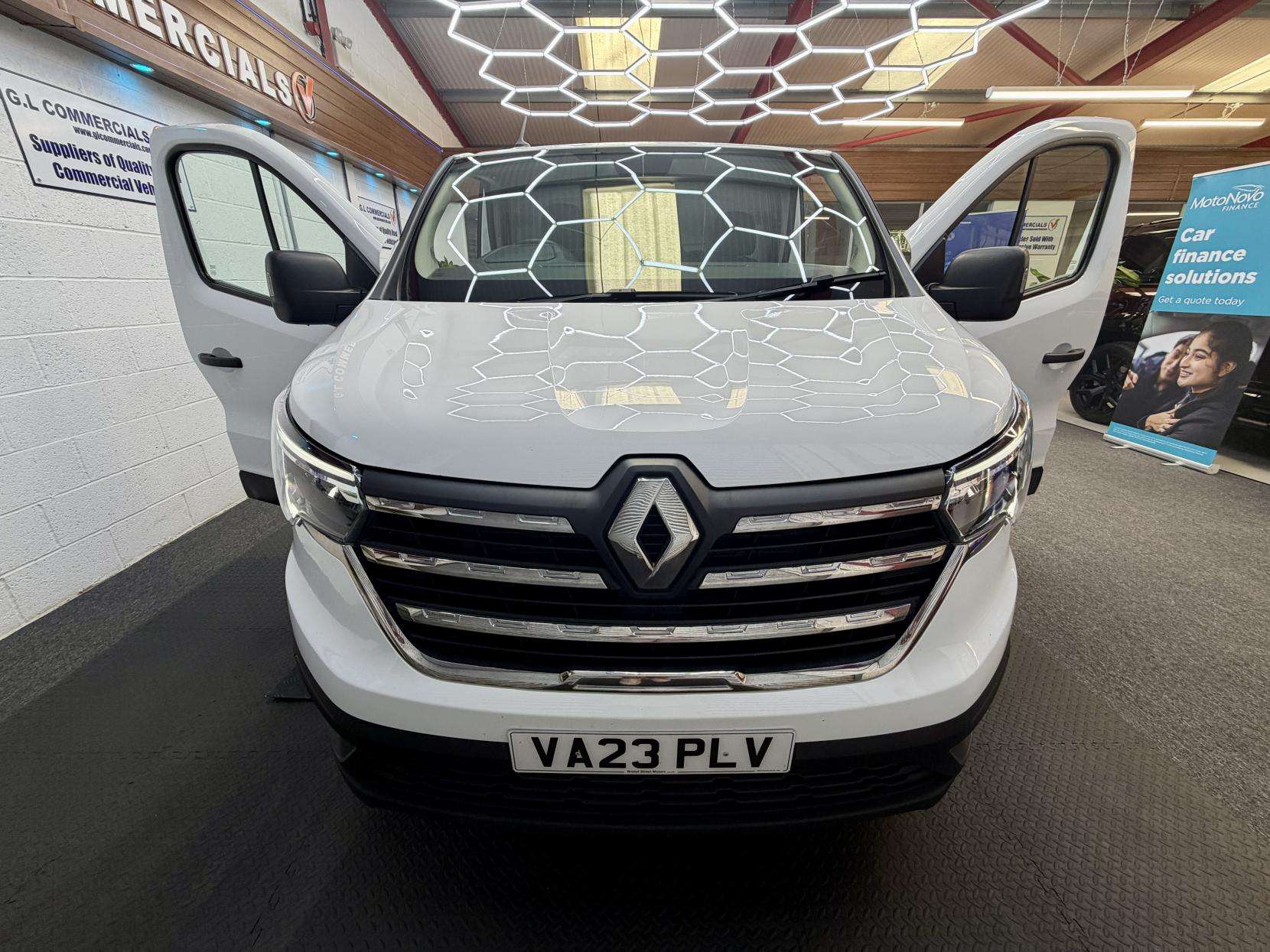 A 2023 RENAULT TRAFIC 2.0 dCi Blue LL30 Advance Panel Van 5dr Diesel Manual L2 H1 Euro 6 (s/s) (130 ps) A 2023 RENAULT TRAFIC 2.0 dCi Blue LL30 Advance Panel Van 5dr Diesel Manual L2 H1 Euro 6 (s/s) (130 ps)