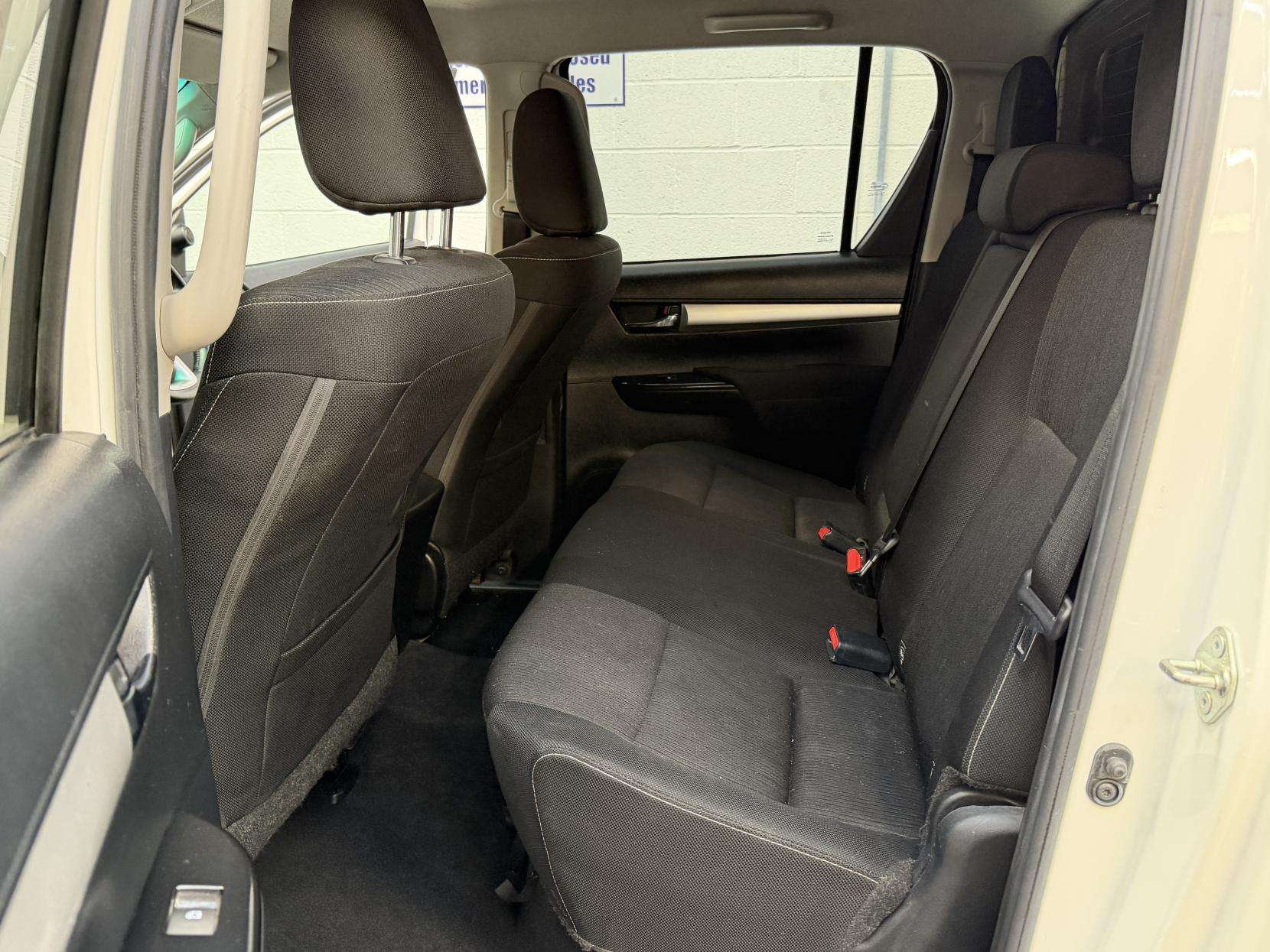 2022 TOYOTA HILUX 2022 TOYOTA HILUX