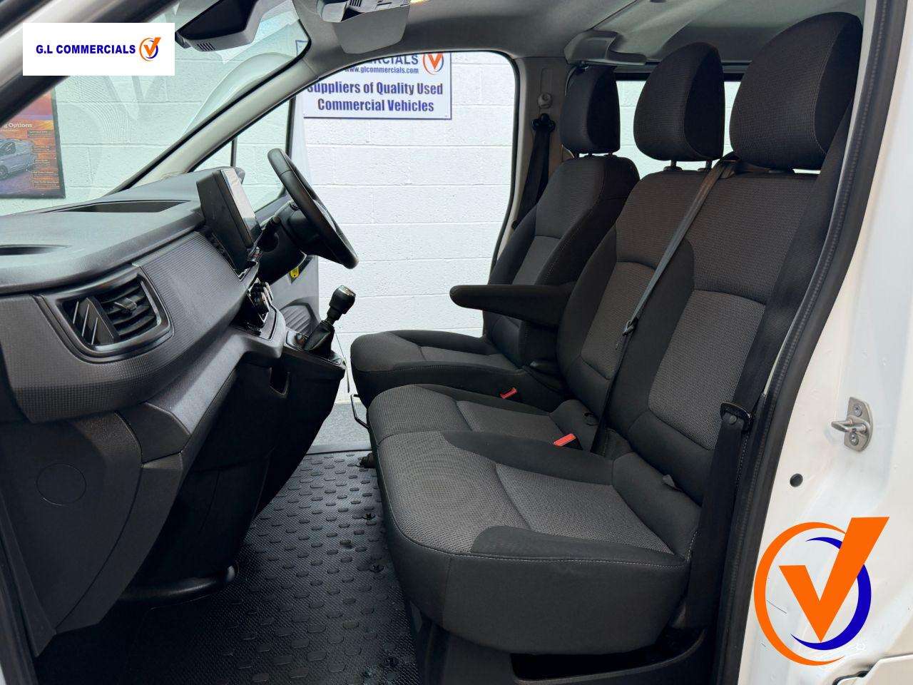 2024 RENAULT TRAFIC 2024 RENAULT TRAFIC