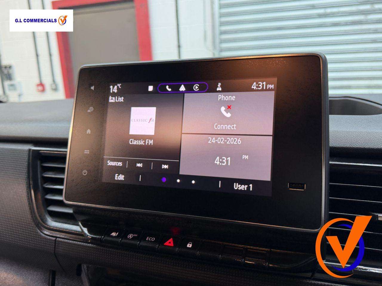 2024 RENAULT TRAFIC 2024 RENAULT TRAFIC
