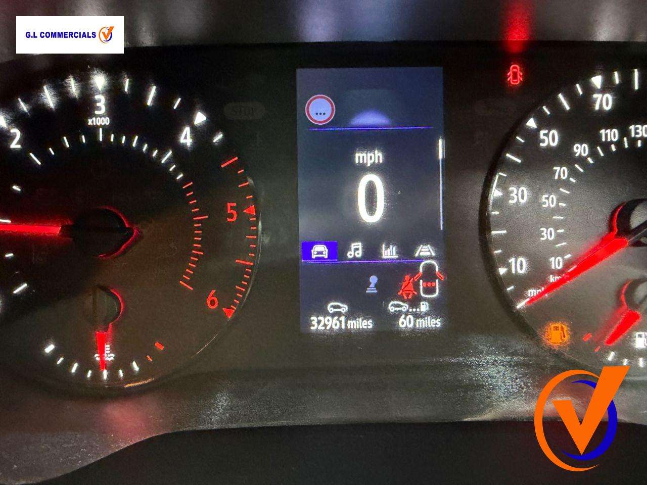 2024 RENAULT TRAFIC 2024 RENAULT TRAFIC