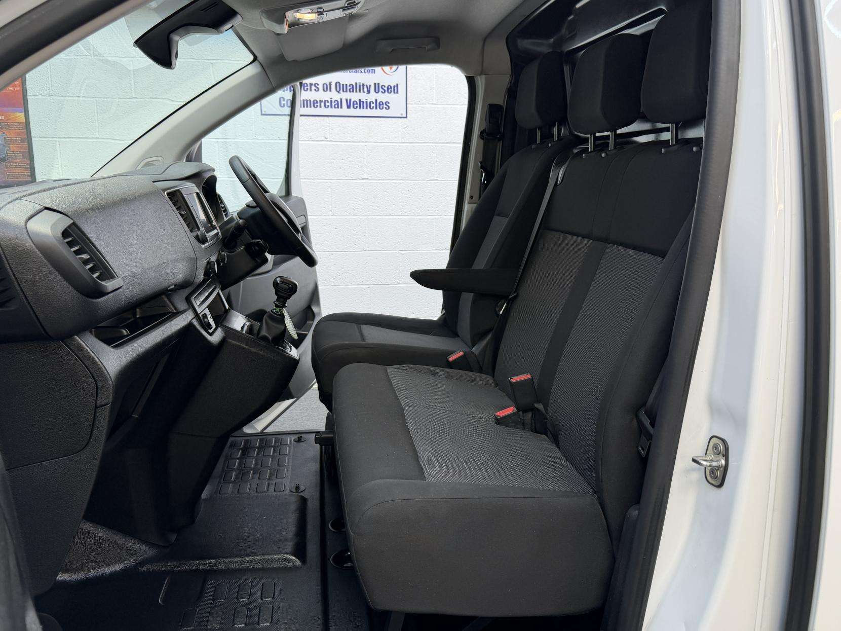 2023 VAUXHALL VIVARO 2023 VAUXHALL VIVARO