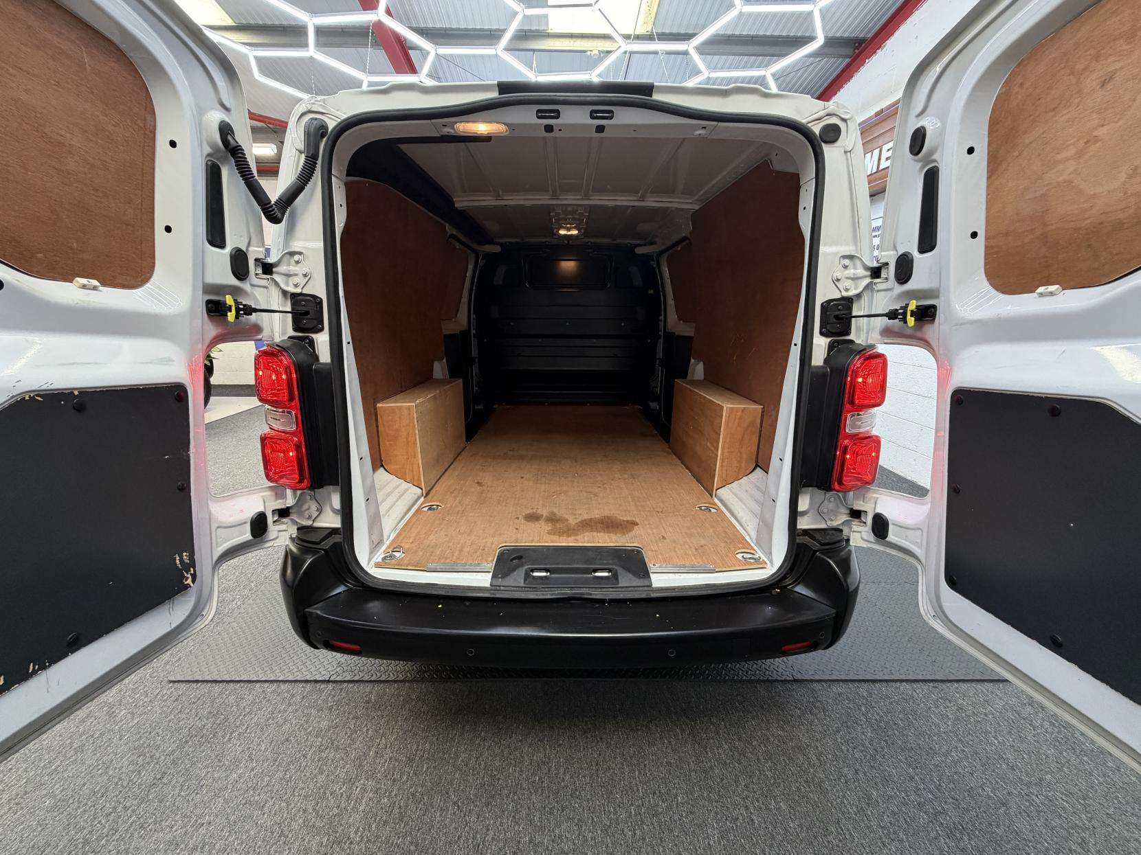 2023 VAUXHALL VIVARO 2023 VAUXHALL VIVARO