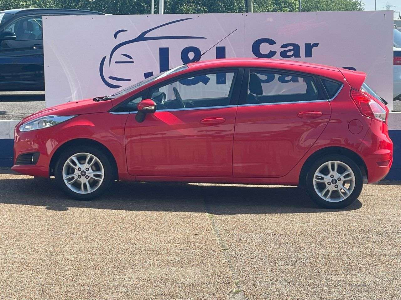 A 2014 FORD FIESTA 1.0 ZETEC 5d 99 BHP GREAT SERVICE HISTORY WITH THIS CAR A 2014 FORD FIESTA 1.0 ZETEC 5d 99 BHP GREAT SERVICE HISTORY WITH THIS CAR