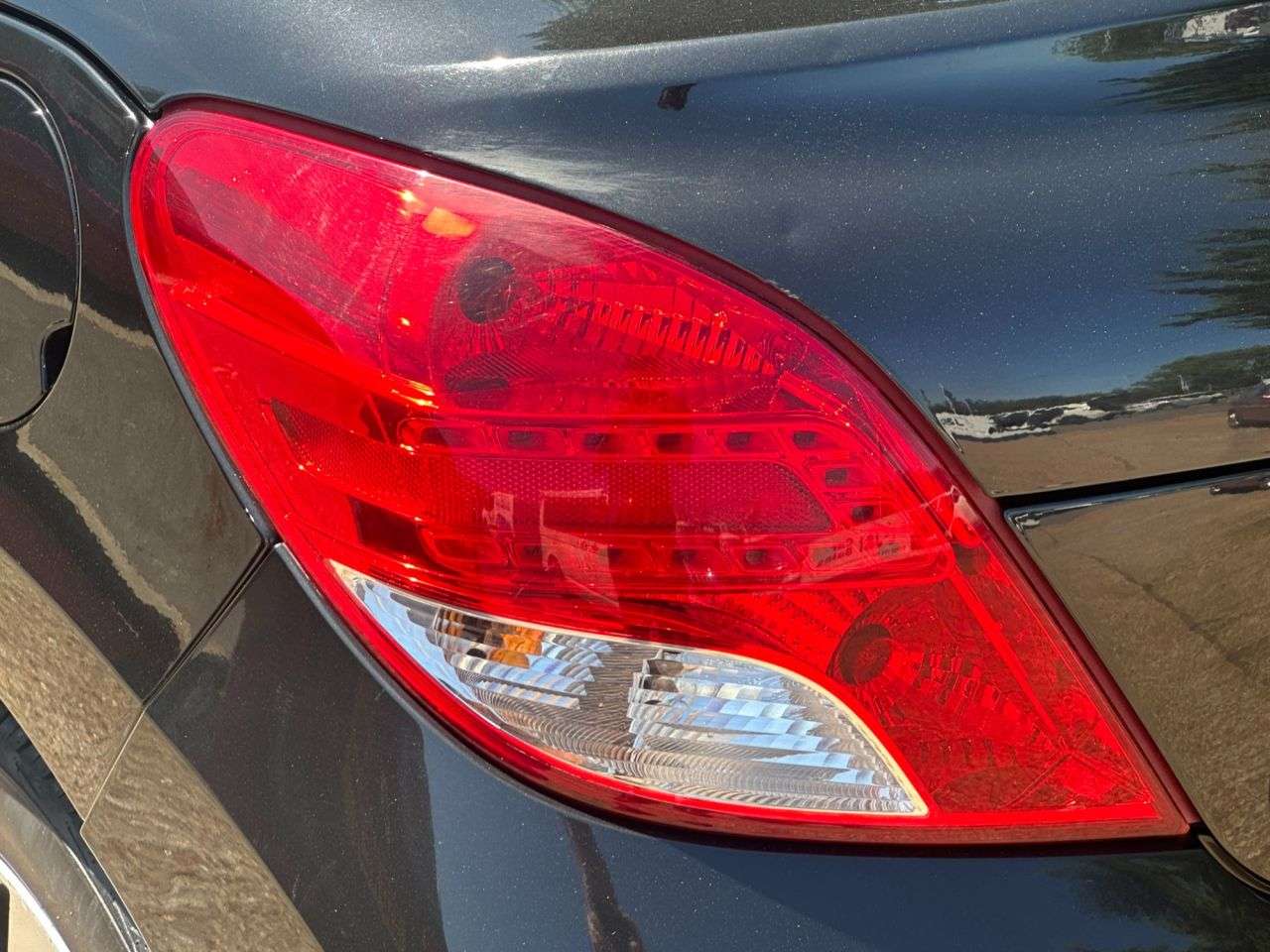 2011 PEUGEOT 207 2011 PEUGEOT 207