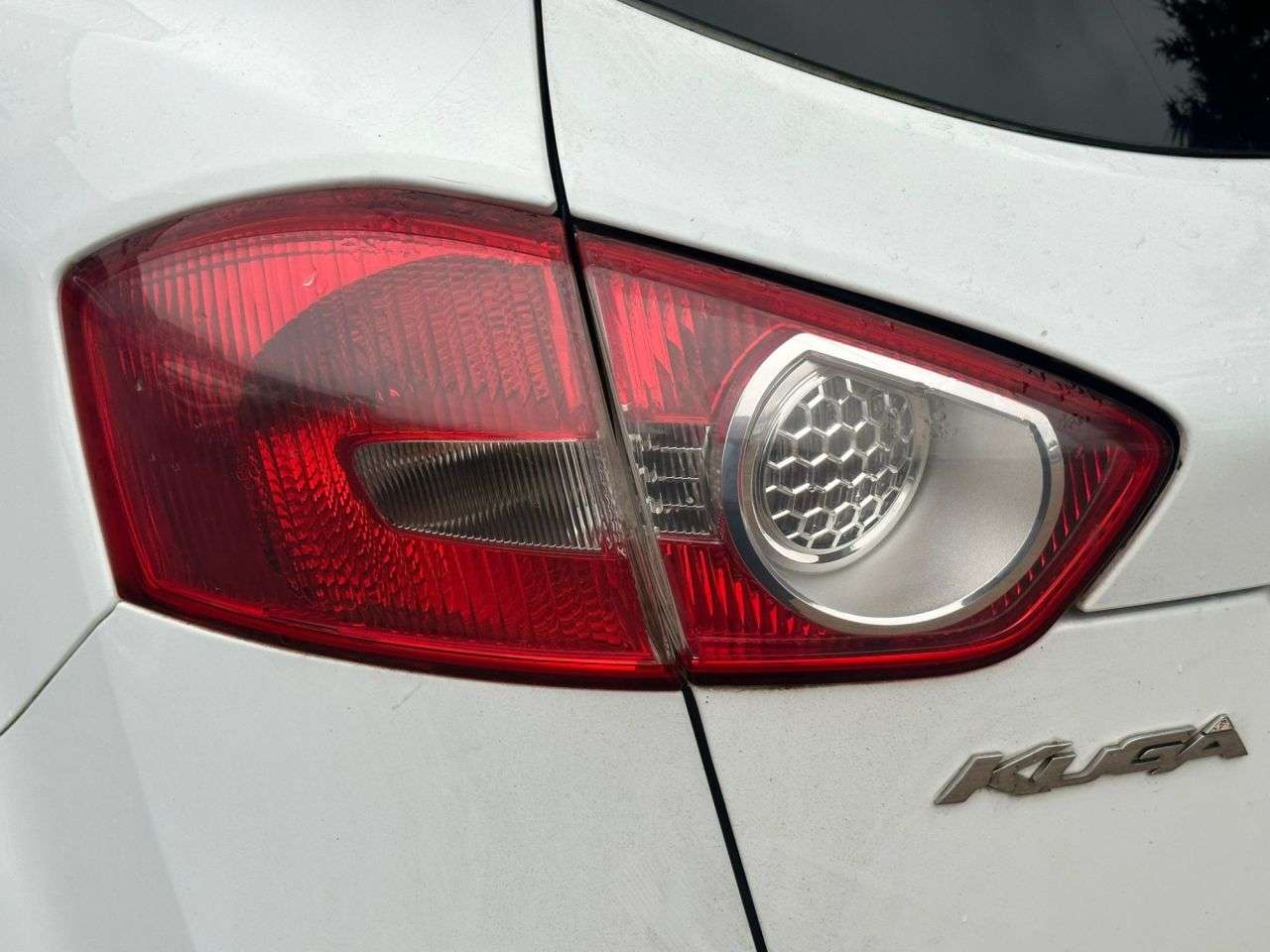 2011 FORD KUGA 2011 FORD KUGA