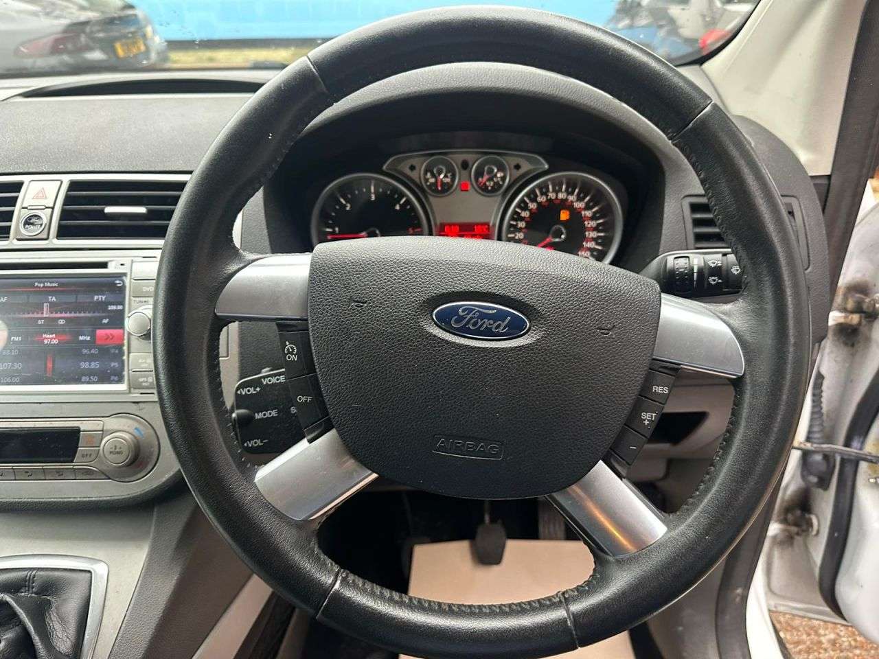 2011 FORD KUGA 2011 FORD KUGA