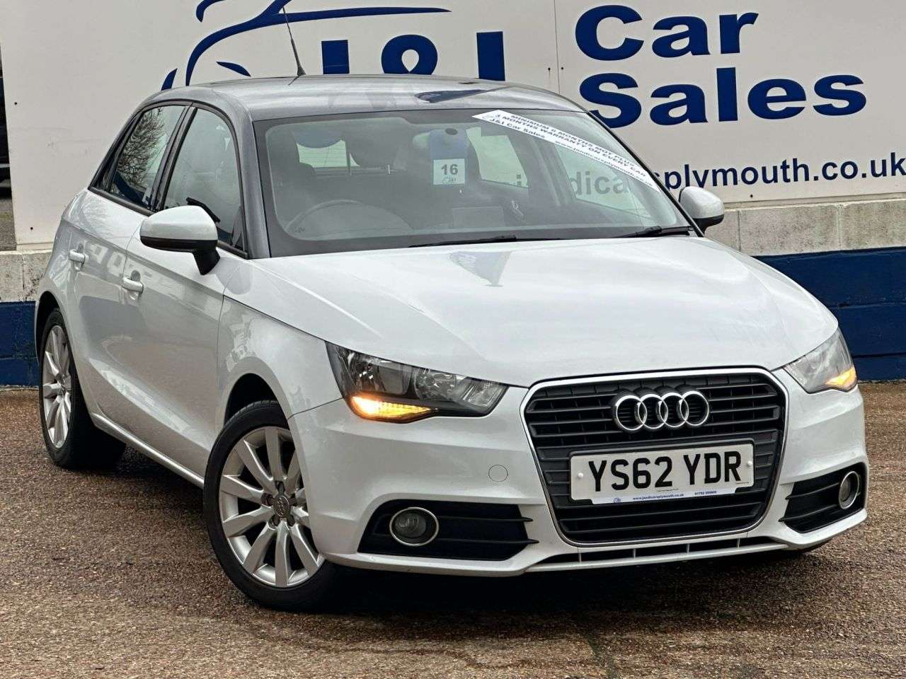 A 2013 AUDI A1 1.4 TFSI Sport Sportback 5dr Petrol Manual Euro 5 (s/s) (122 ps) GREAT SERV A 2013 AUDI A1 1.4 TFSI Sport Sportback 5dr Petrol Manual Euro 5 (s/s) (122 ps) GREAT SERV
