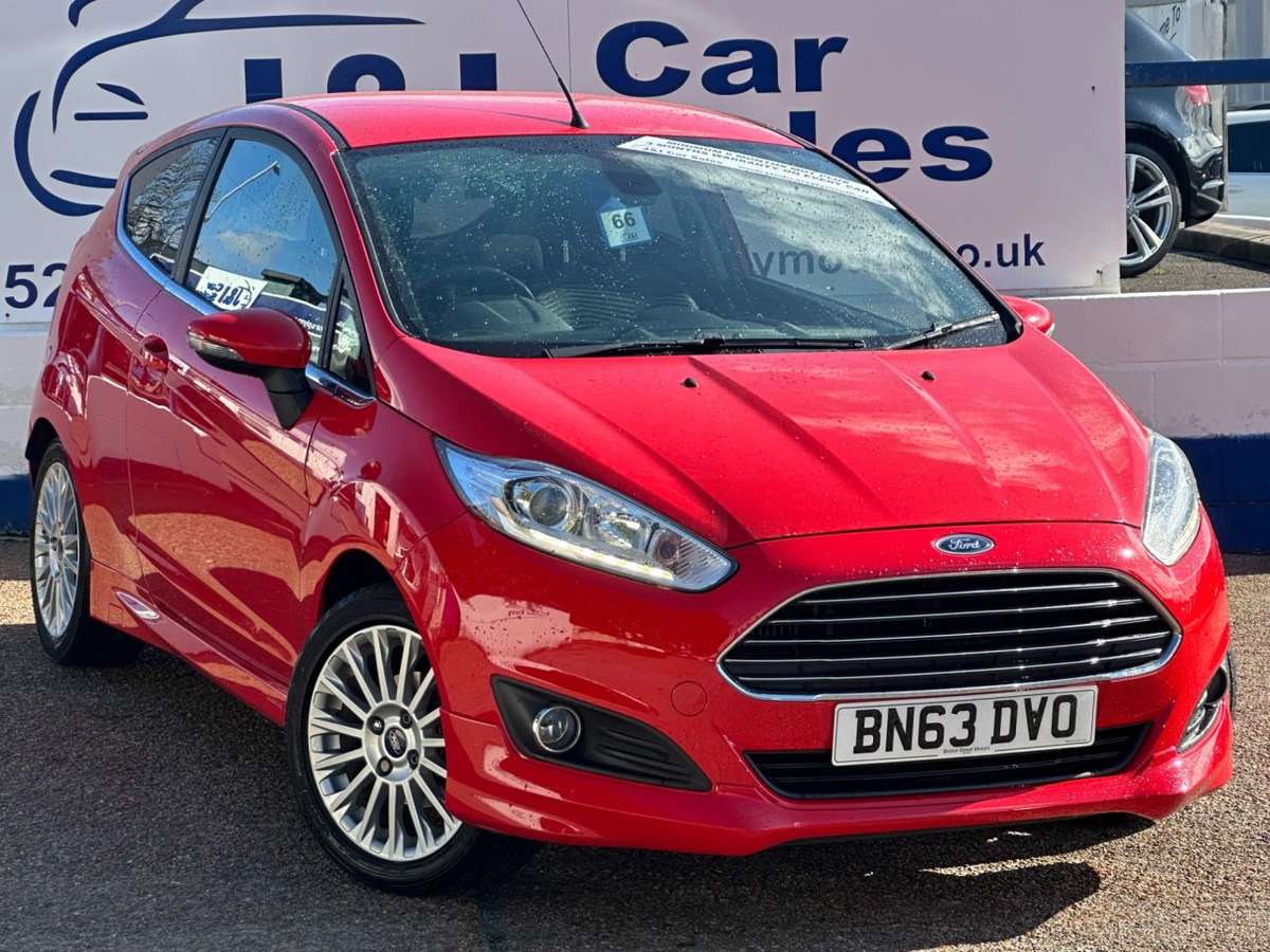 Check out this Ford Fiesta 2013 Petrol Manual