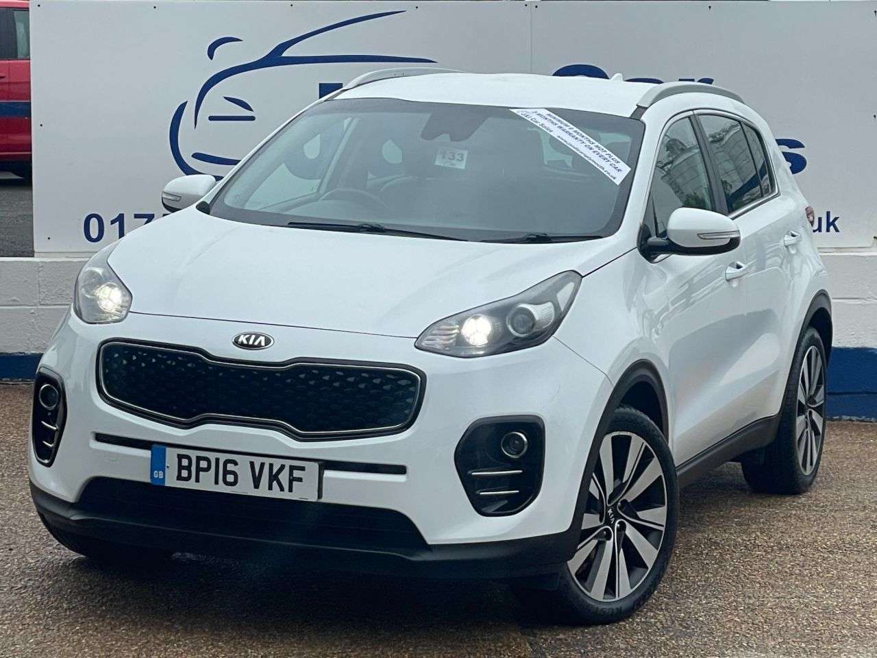 A 2016 KIA SPORTAGE 1.7 CRDi 3 SUV 5dr Diesel Manual Euro 6 (s/s) (114 bhp) GREAT SERVICE HISTO A 2016 KIA SPORTAGE 1.7 CRDi 3 SUV 5dr Diesel Manual Euro 6 (s/s) (114 bhp) GREAT SERVICE HISTO