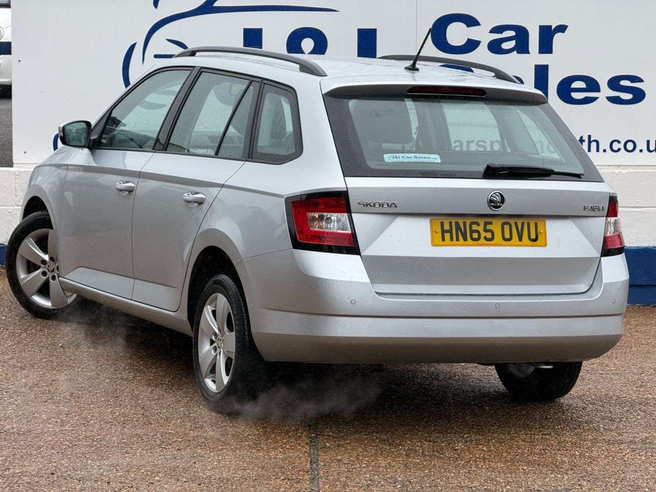 2015 SKODA FABIA 2015 SKODA FABIA