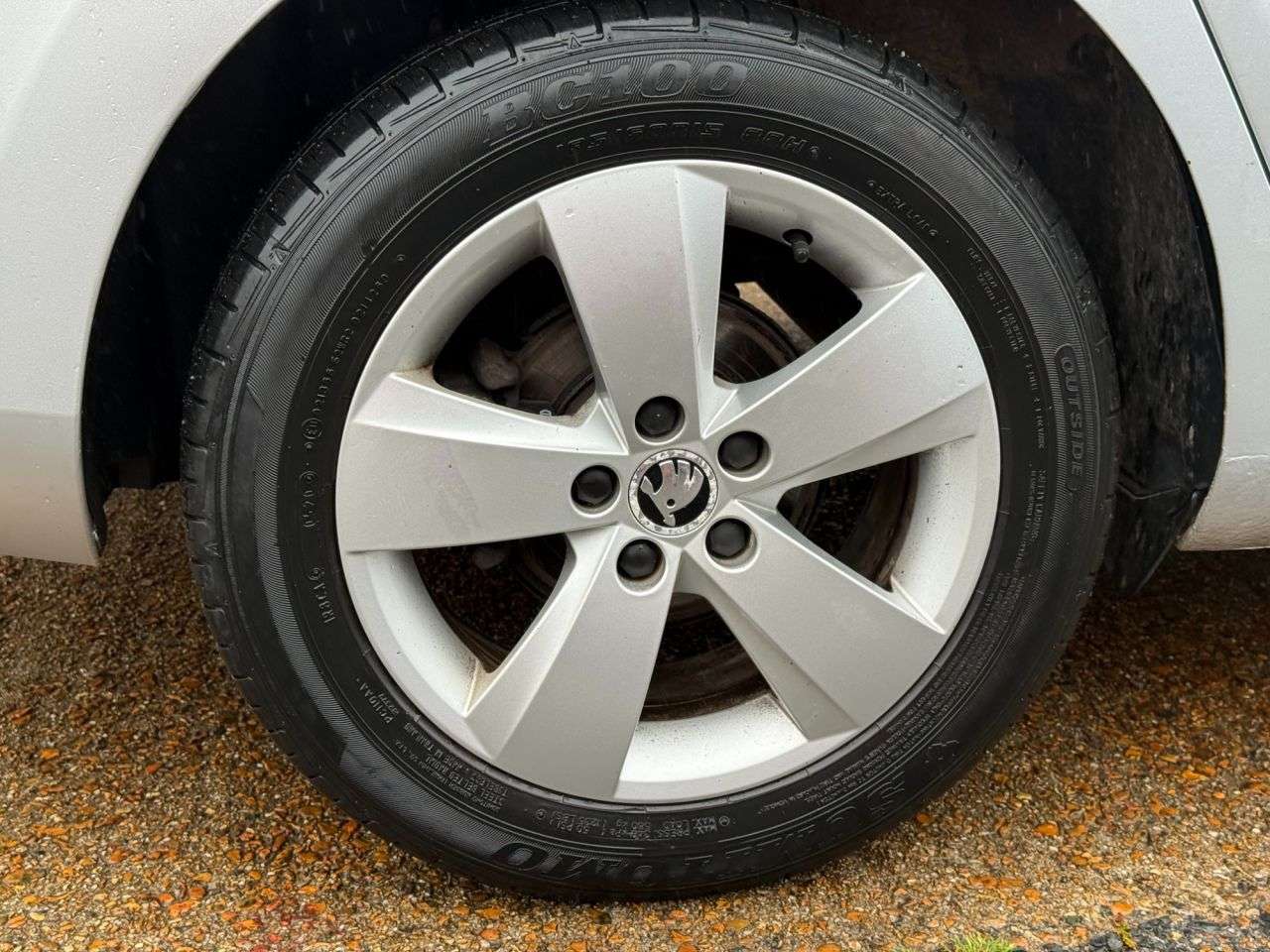 2015 SKODA FABIA 2015 SKODA FABIA