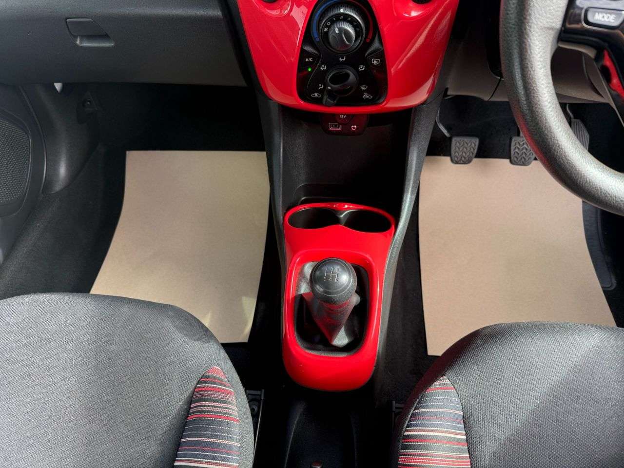 2014 CITROEN C1 2014 CITROEN C1