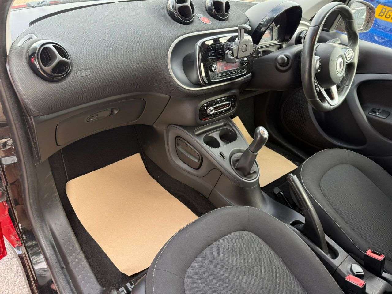 2017 SMART FORFOUR 2017 SMART FORFOUR