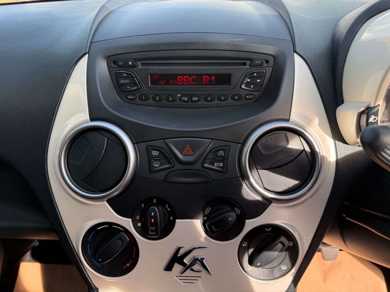 2014 FORD KA 2014 FORD KA