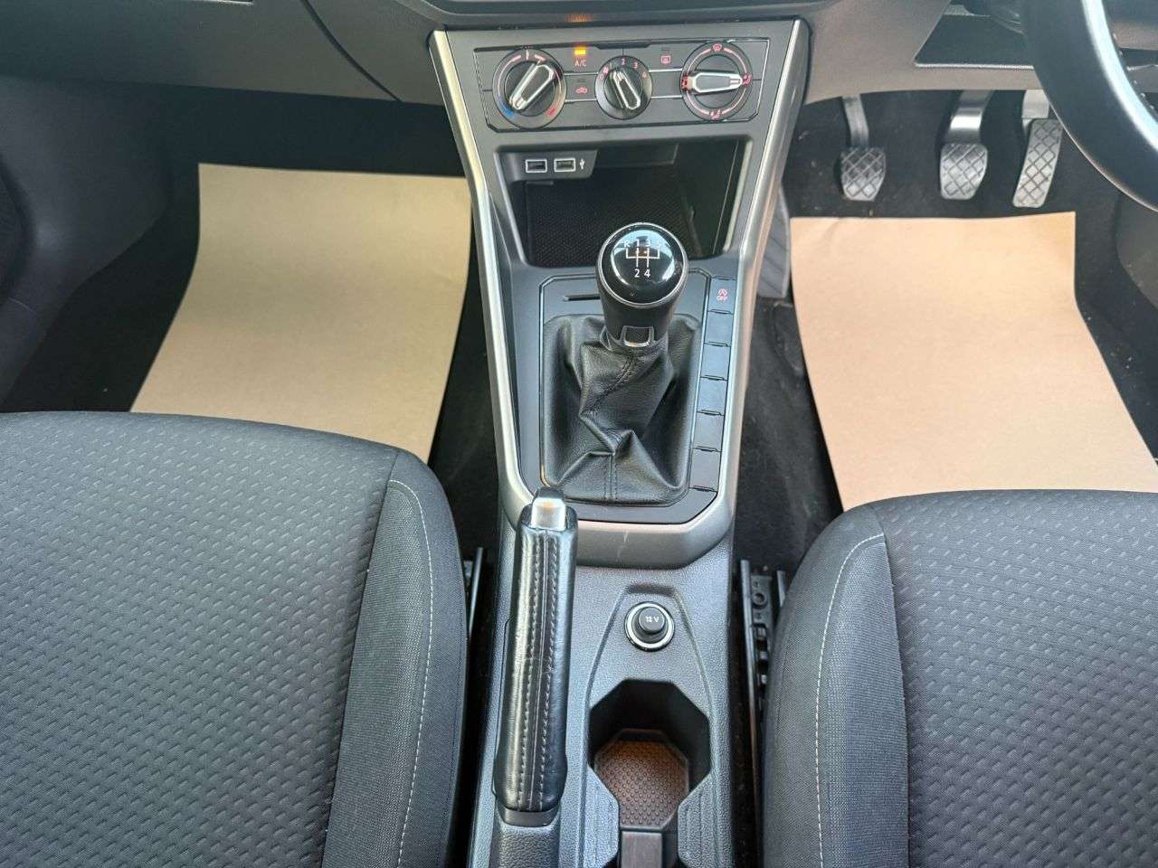 2019 VOLKSWAGEN POLO 2019 VOLKSWAGEN POLO