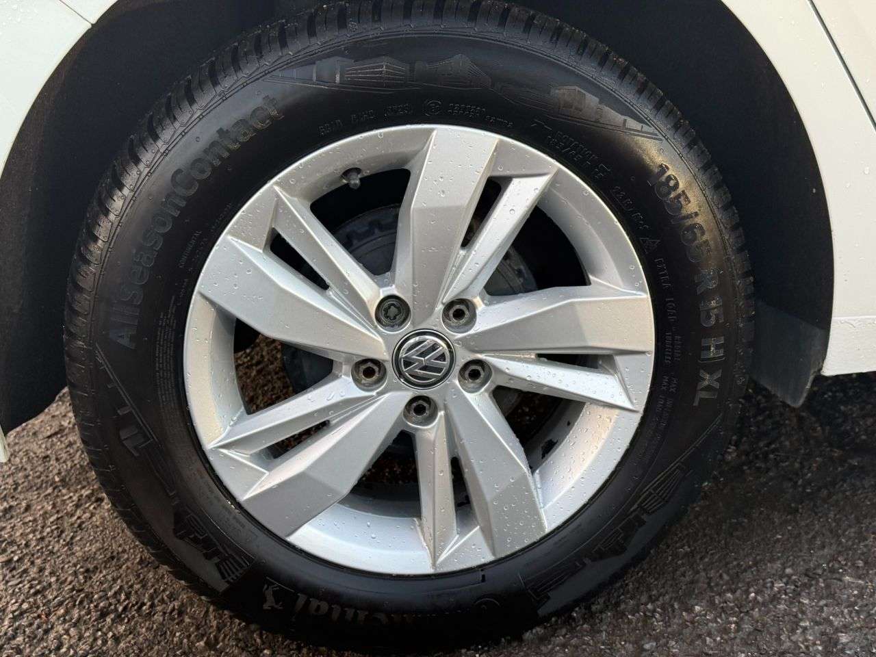 2019 VOLKSWAGEN POLO 2019 VOLKSWAGEN POLO