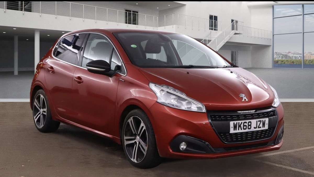 Check out this Peugeot 208 2018 Petrol Manual
