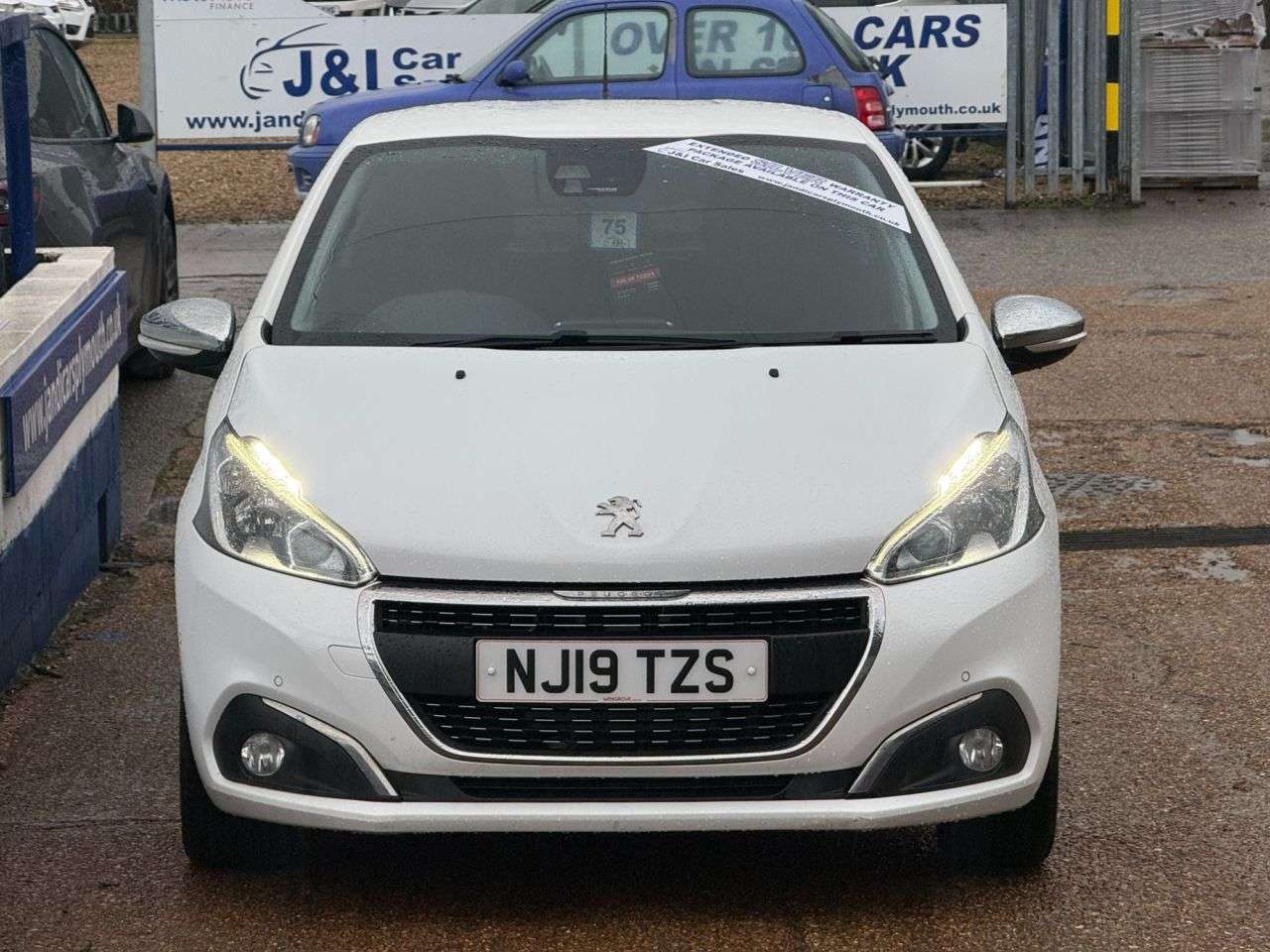 2019 PEUGEOT 208 2019 PEUGEOT 208