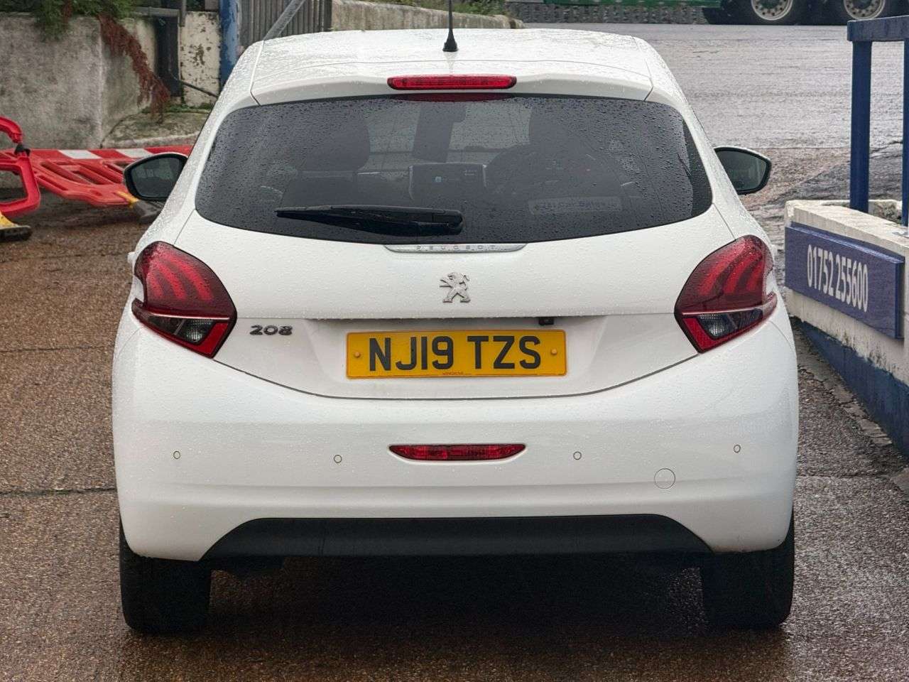 2019 PEUGEOT 208 2019 PEUGEOT 208