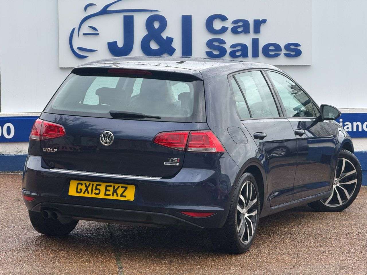2015 VOLKSWAGEN GOLF 2015 VOLKSWAGEN GOLF
