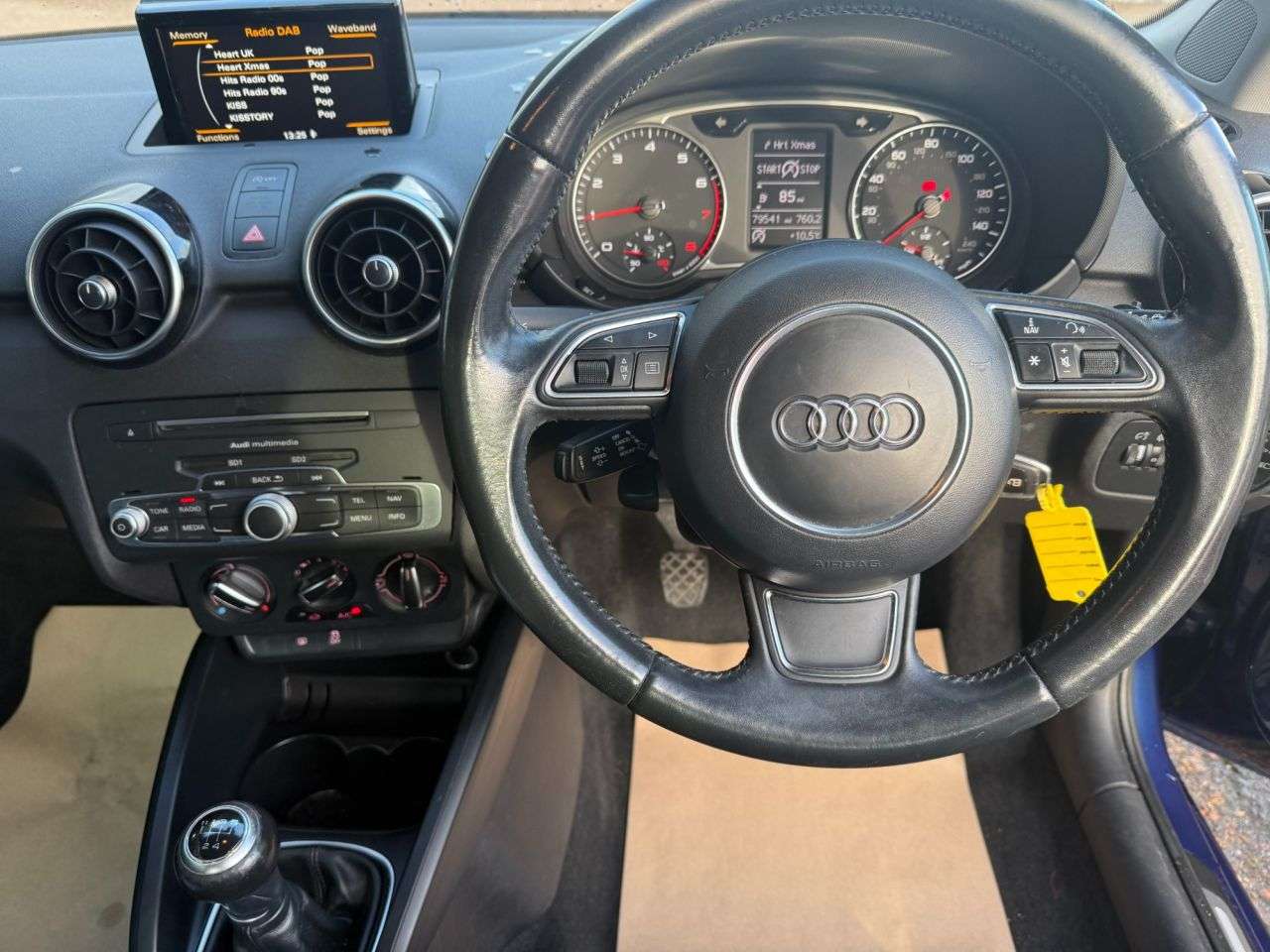 2015 AUDI A1 2015 AUDI A1