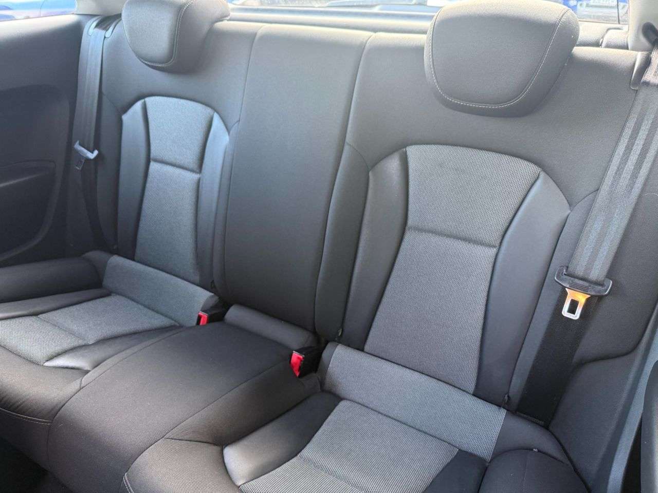 2015 AUDI A1 2015 AUDI A1