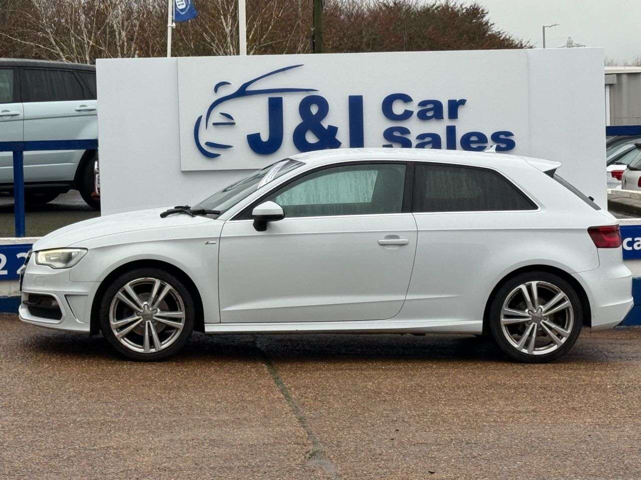 2014 AUDI A3 2014 AUDI A3