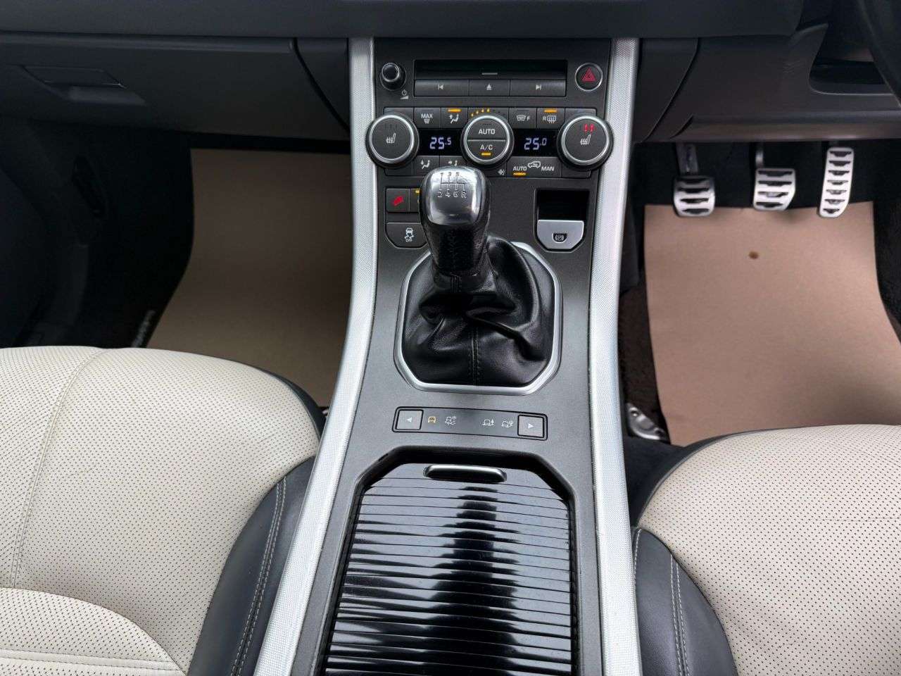 2016 LAND ROVER RANGE ROVER EVOQUE 2016 LAND ROVER RANGE ROVER EVOQUE