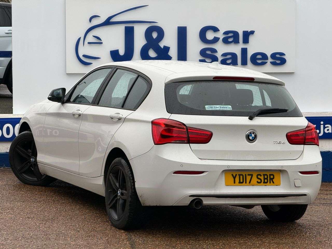 2017 BMW 1 SERIES 2017 BMW 1 SERIES