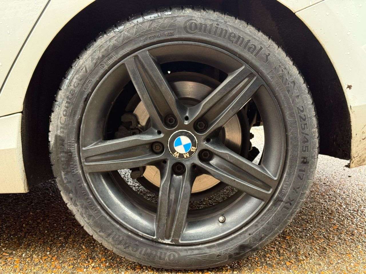 2017 BMW 1 SERIES 2017 BMW 1 SERIES