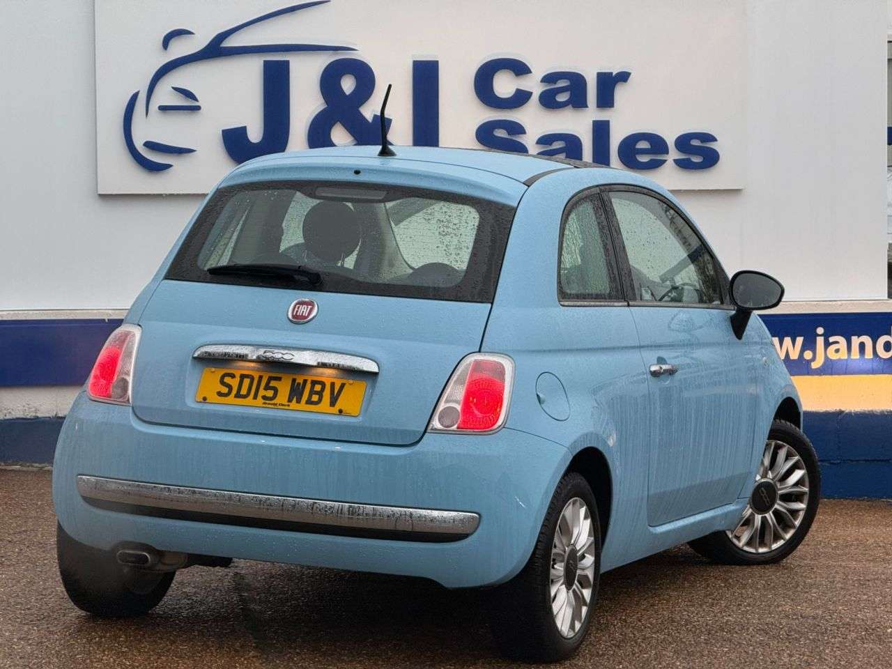 2015 FIAT 500 2015 FIAT 500