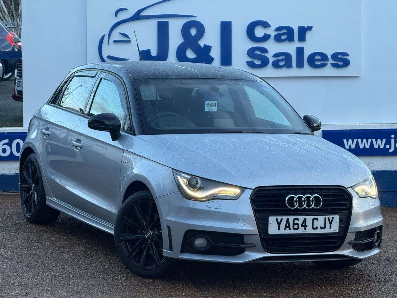 A 2014 AUDI A1 1.6 TDI S line Style Edition Sportback 5dr Diesel Manual Euro 5 (s/s) (105 A 2014 AUDI A1 1.6 TDI S line Style Edition Sportback 5dr Diesel Manual Euro 5 (s/s) (105