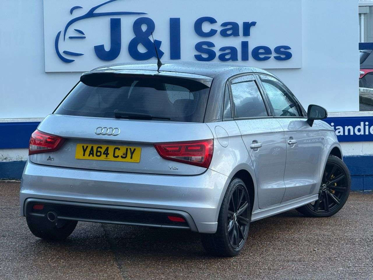 2014 AUDI A1 2014 AUDI A1
