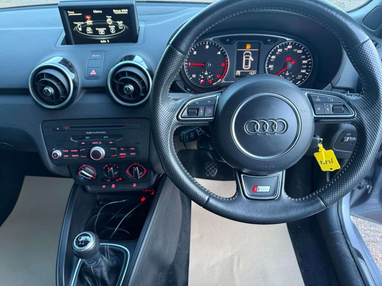 2014 AUDI A1 2014 AUDI A1