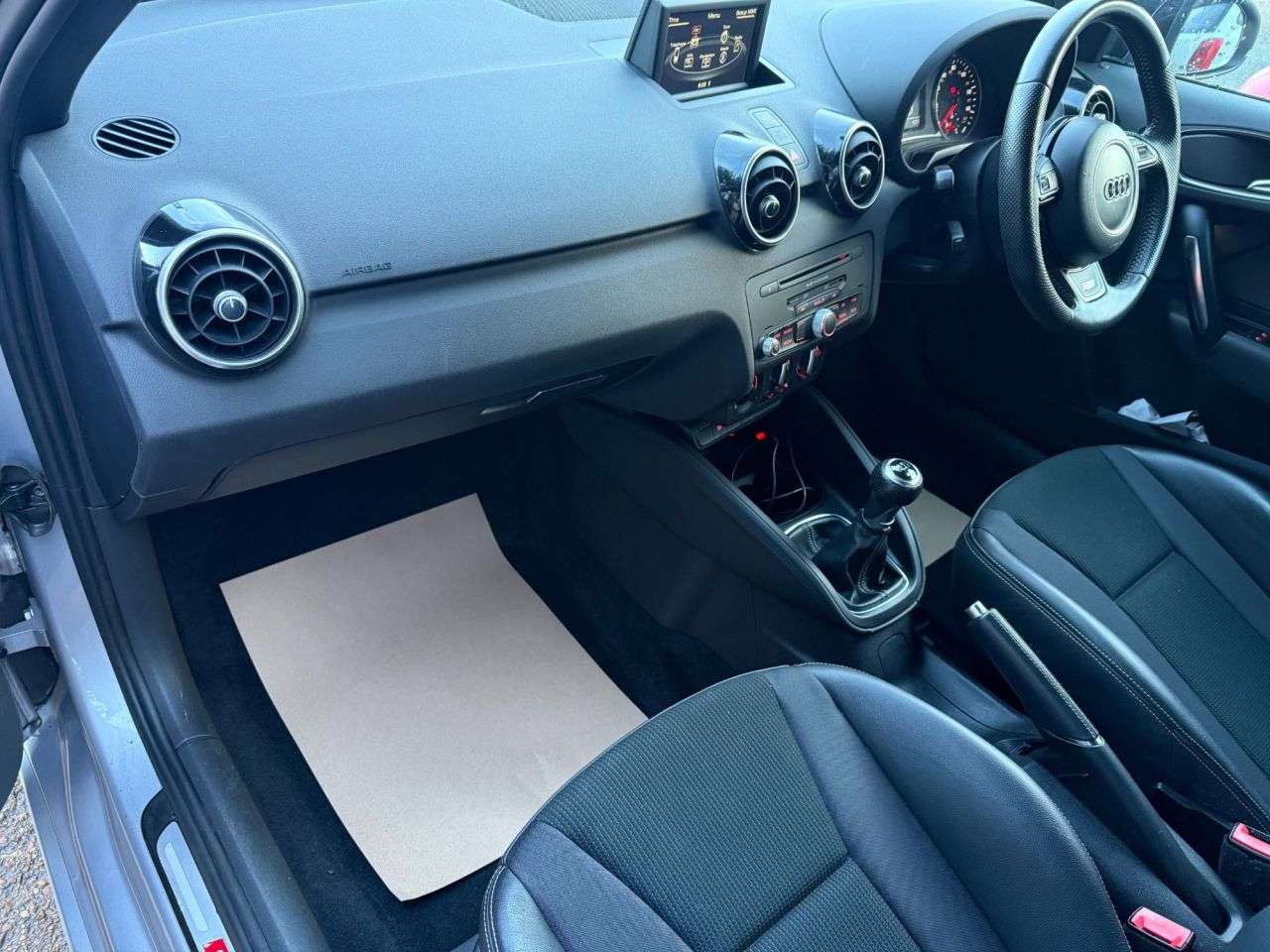 2014 AUDI A1 2014 AUDI A1