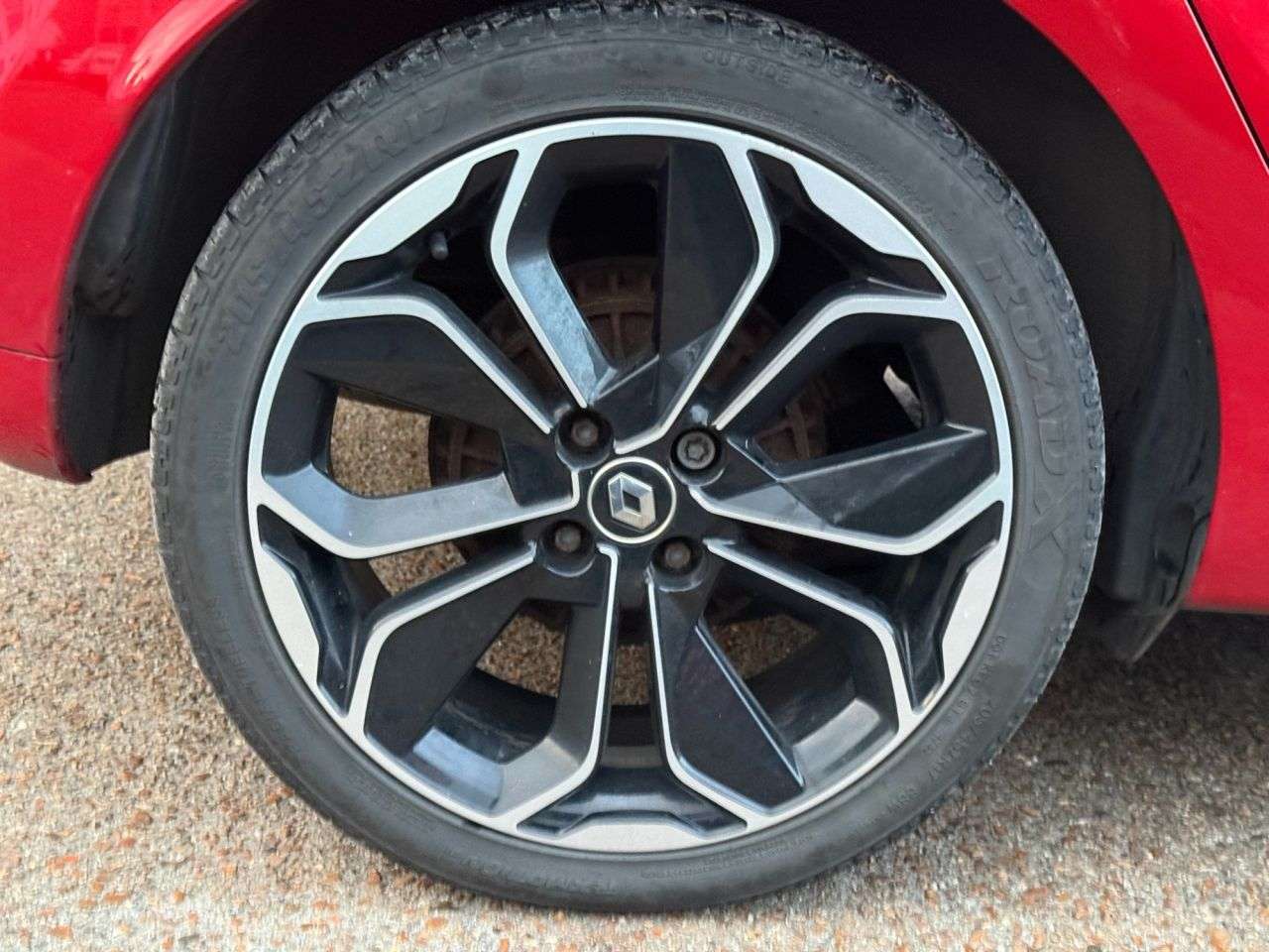 2016 RENAULT CLIO 2016 RENAULT CLIO