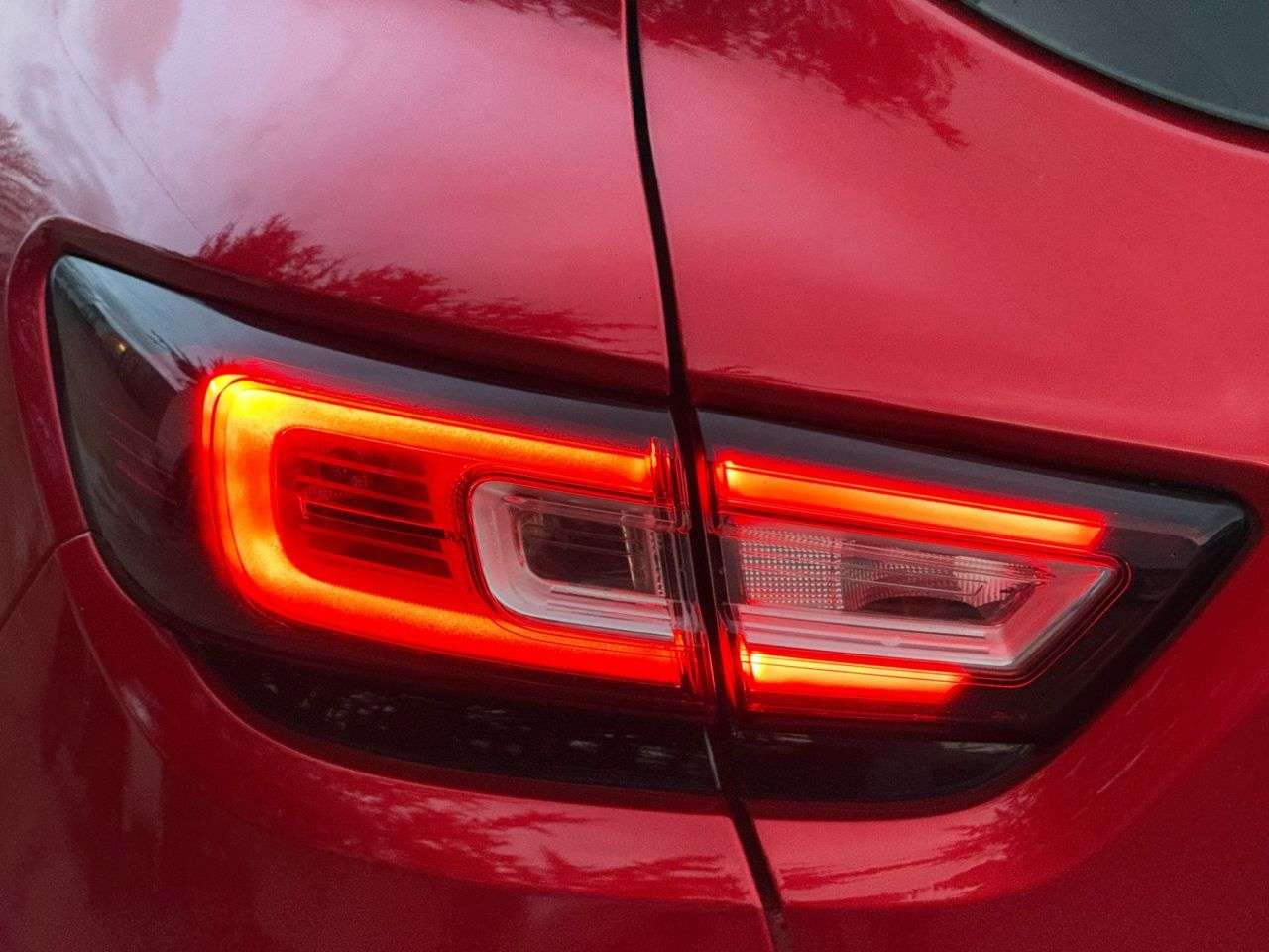 2016 RENAULT CLIO 2016 RENAULT CLIO