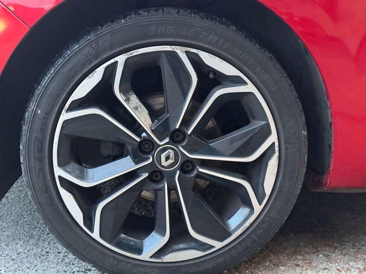 2016 RENAULT CLIO 2016 RENAULT CLIO