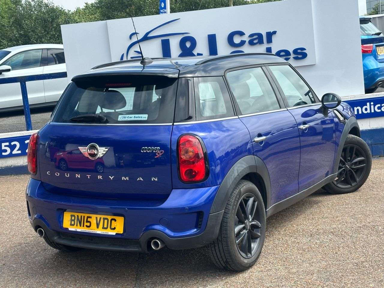 2015 MINI COUNTRYMAN 2015 MINI COUNTRYMAN