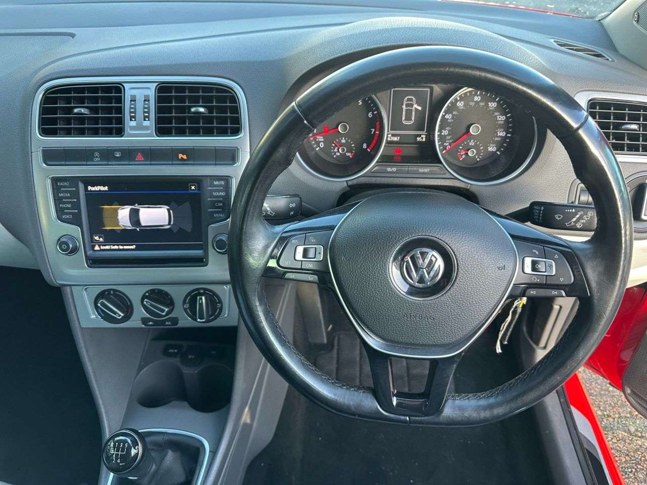 2017 VOLKSWAGEN POLO 2017 VOLKSWAGEN POLO