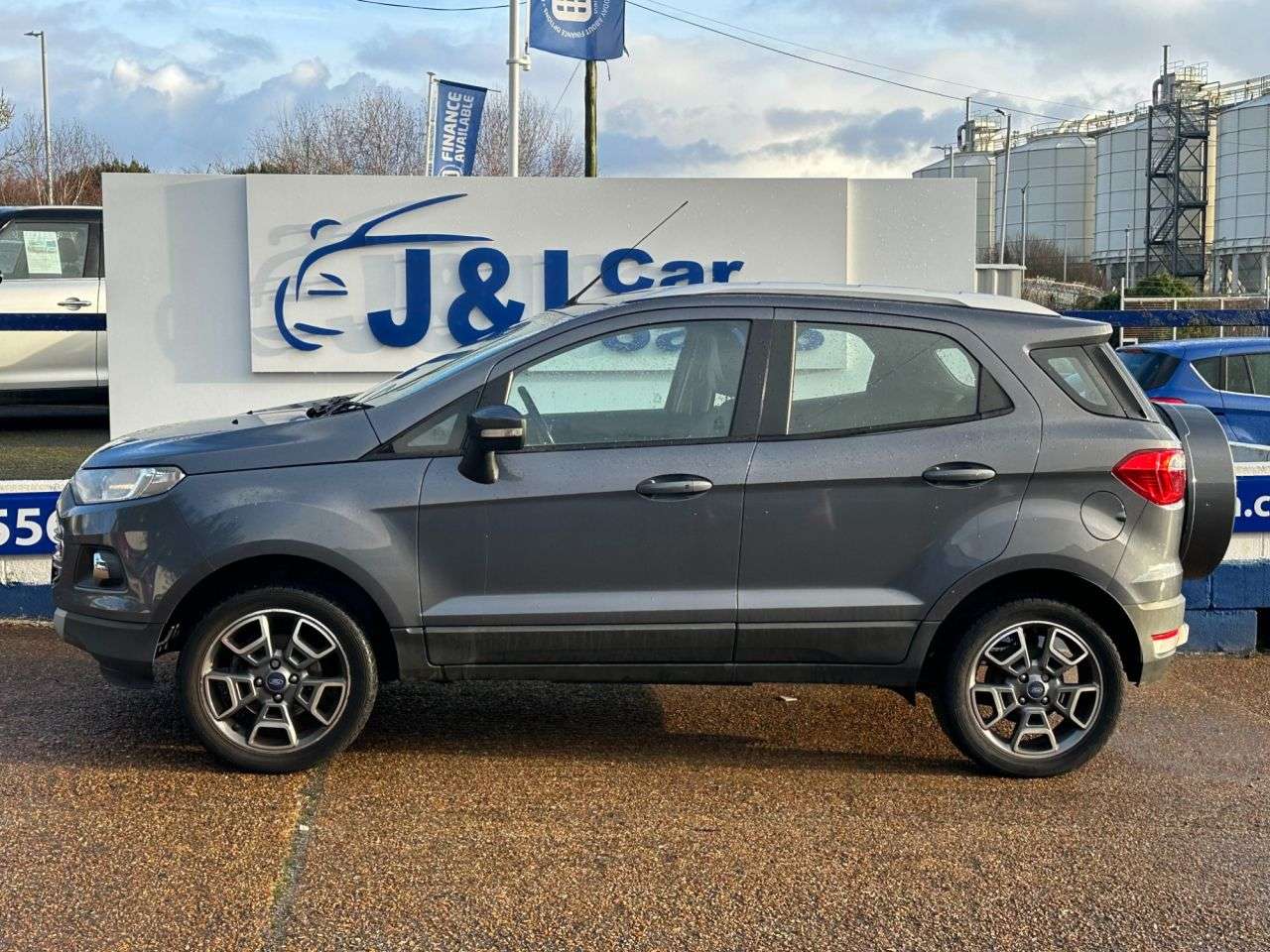 A 2015 FORD ECOSPORT 1.0T EcoBoost Titanium SUV 5dr Petrol Manual 2WD Euro 5 (s/s) (125 ps) GREA A 2015 FORD ECOSPORT 1.0T EcoBoost Titanium SUV 5dr Petrol Manual 2WD Euro 5 (s/s) (125 ps) GREA