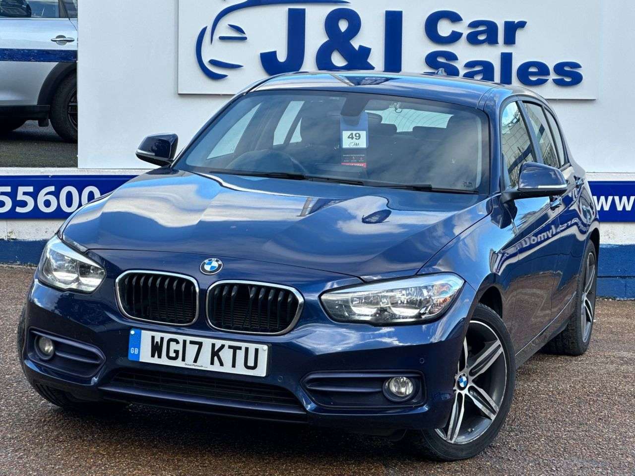 A 2017 BMW 1 SERIES 1.5 118i Sport Hatchback 5dr Petrol Manual Euro 6 (s/s) (136 ps) GREAT SERV A 2017 BMW 1 SERIES 1.5 118i Sport Hatchback 5dr Petrol Manual Euro 6 (s/s) (136 ps) GREAT SERV