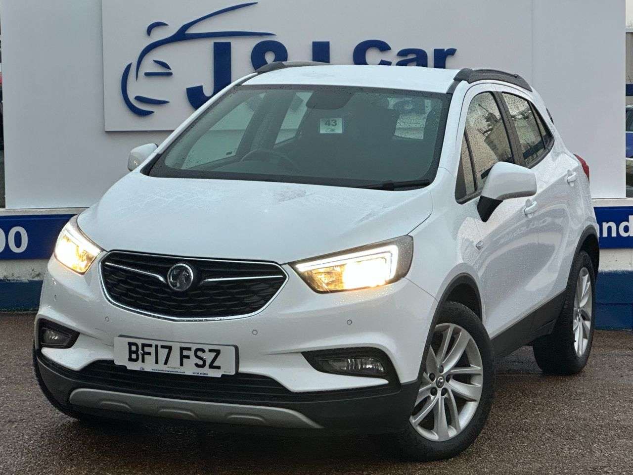 A 2017 VAUXHALL MOKKA X 1.4i Turbo Active SUV 5dr Petrol Manual Euro 6 (s/s) (140 ps) GREAT SERVICE A 2017 VAUXHALL MOKKA X 1.4i Turbo Active SUV 5dr Petrol Manual Euro 6 (s/s) (140 ps) GREAT SERVICE